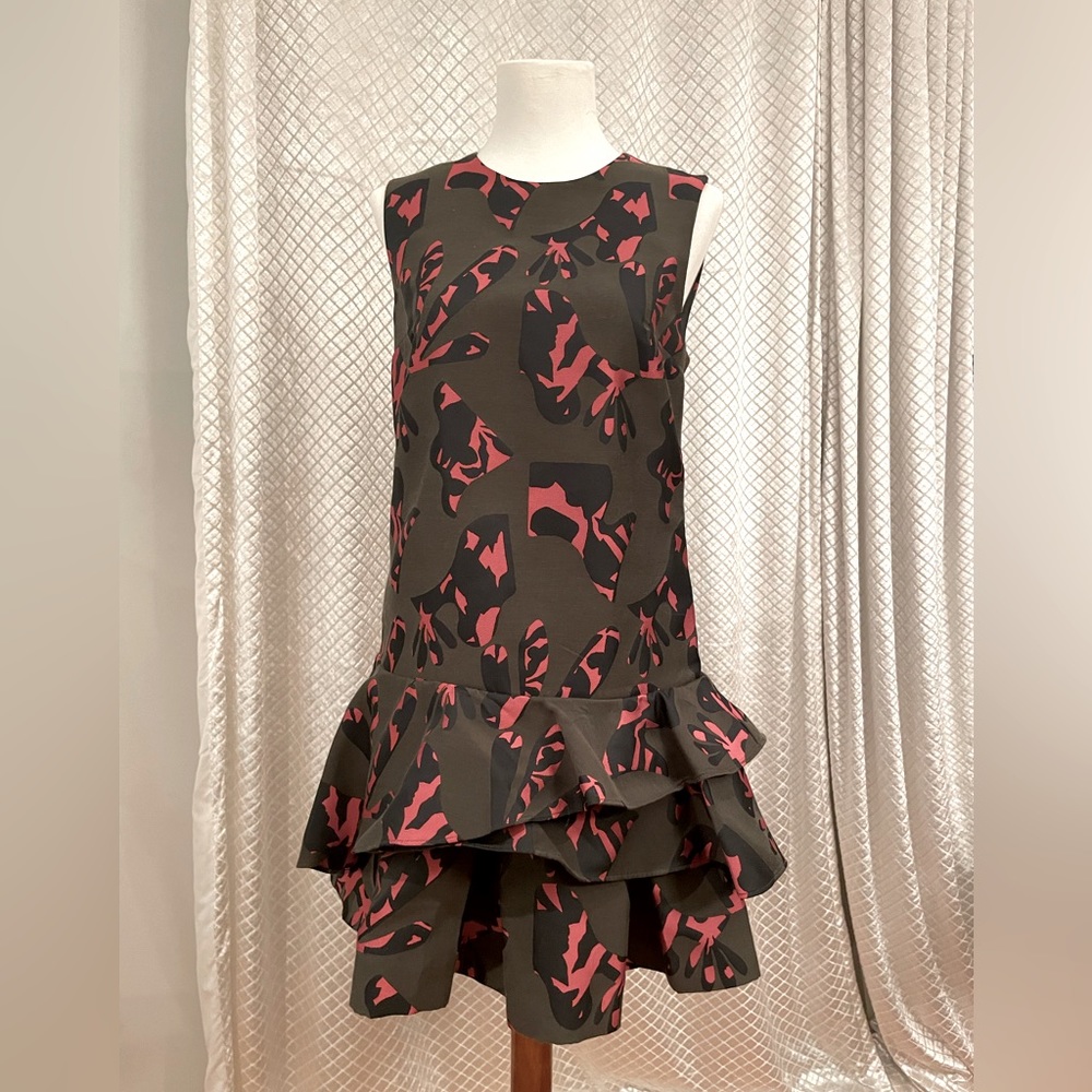BR Green Drop Waist Dress w/ Ruffle